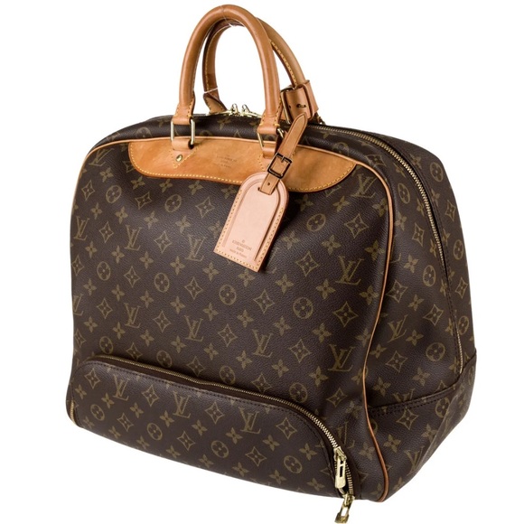 Louis Vuitton Monogram Evasion Travel Bag in Excellent Preloved Condition - Picture 6 of 16